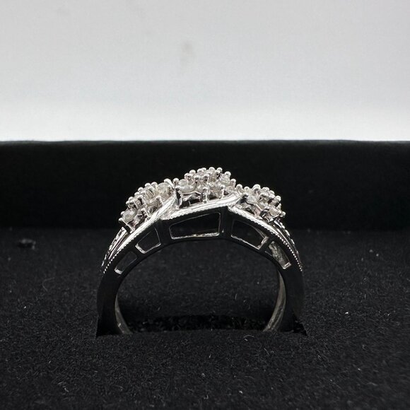 Beautiful 1/4 Carat Natural Diamond Triple Cluster Ring in Sterling Silver Size - Picture 15 of 16